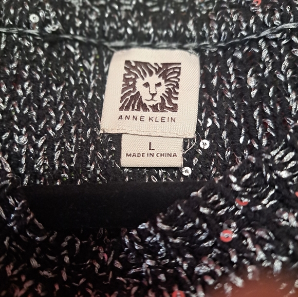 Anne Klein sweater - Picture 4 of 4